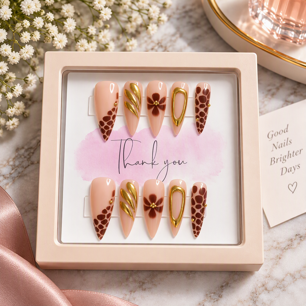 Golden Savannah Press-On Nail Set
