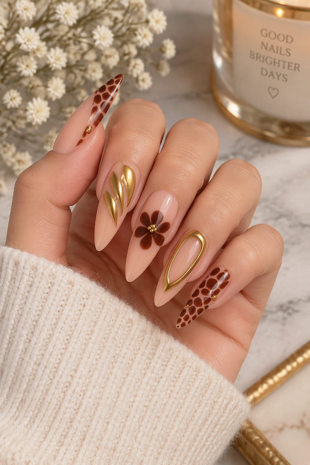 Golden Savannah Press-On Nail Set